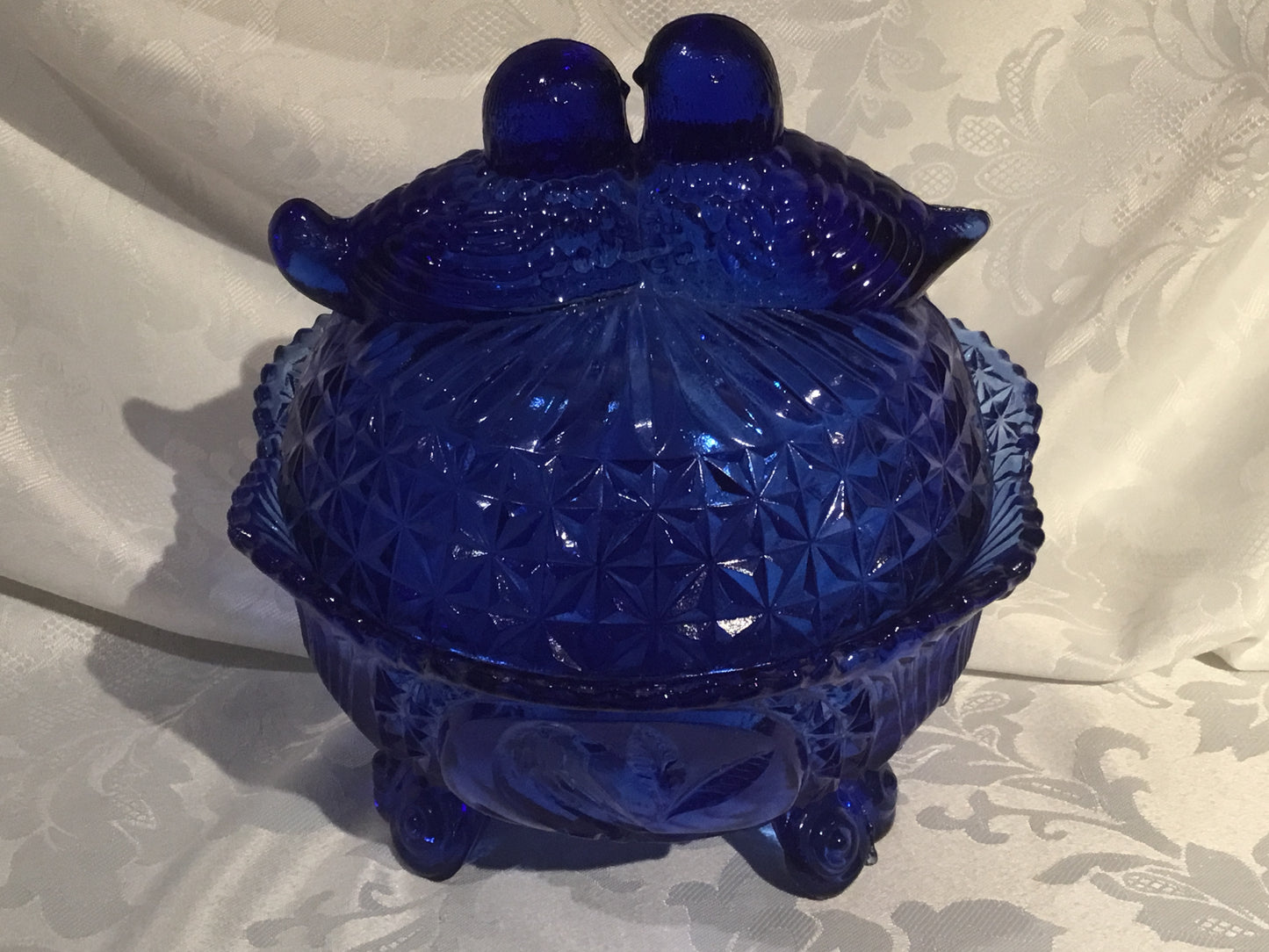 Original Hofbauer Byreds Cobalt Blue Glass 3-Footed Candy Dish w/Love Birds